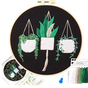 BRAND NEW Beginner's Embroidery Kit